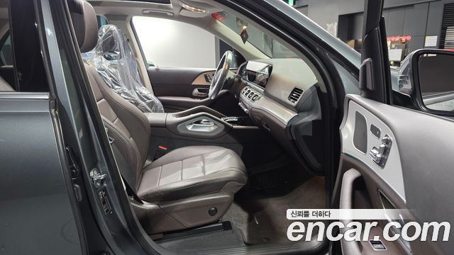 Mercedes-Benz GLE-Class GLE300d 4MATIC