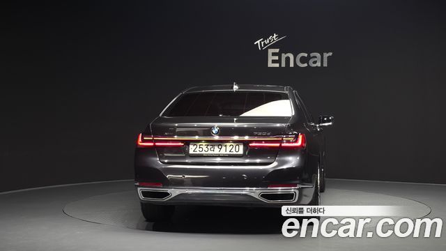 BMW 7-Series 730d xDrive Design Pure Excellence