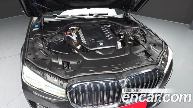 BMW 7-Series 730d xDrive Design Pure Excellence