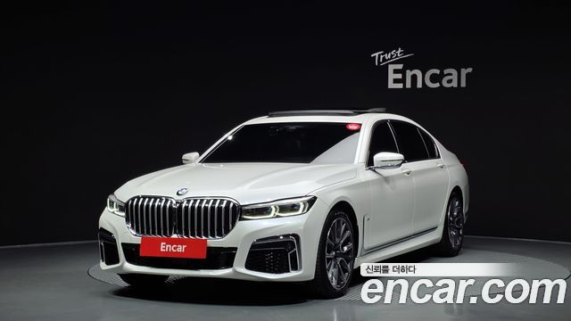 BMW 7-Series 740Li xDrive M Sport Package
