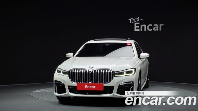 BMW 7-Series 740Li xDrive M Sport Package