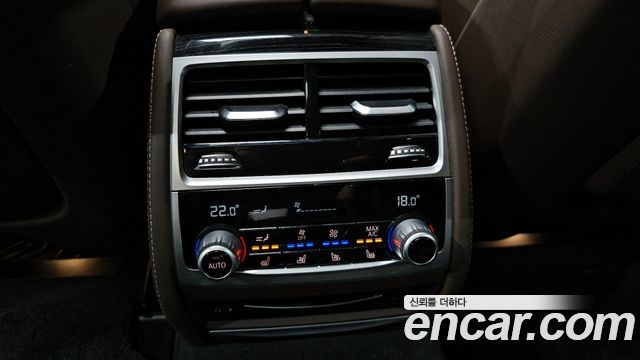 BMW 7-Series 740Li xDrive M Sport Package