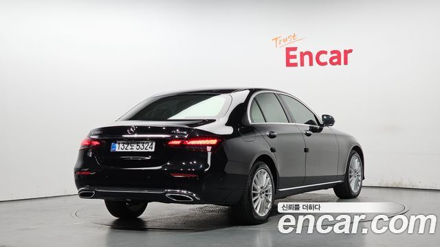 Mercedes-Benz E-Class E220d 4MATIC Exclusive