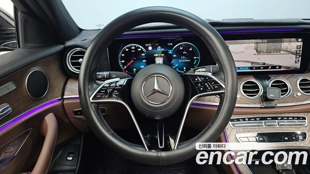 Mercedes-Benz E-Class E220d 4MATIC Exclusive