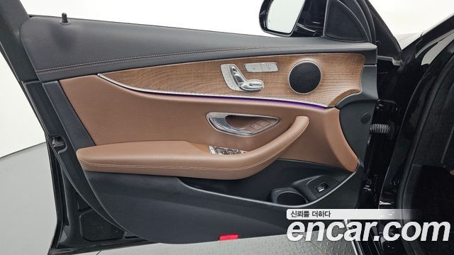 Mercedes-Benz E-Class E220d 4MATIC Exclusive