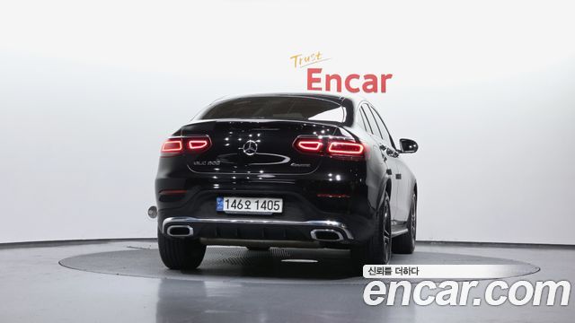 Mercedes-Benz GLC-Class GCL300 4MATIC Coupe