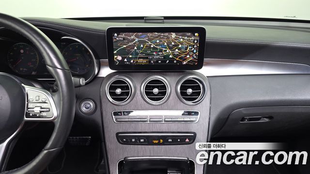 Mercedes-Benz GLC-Class GCL300 4MATIC Coupe