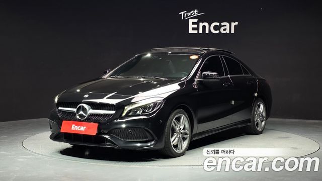 Mercedes-Benz CLA-Class CLA220 AMG Line
