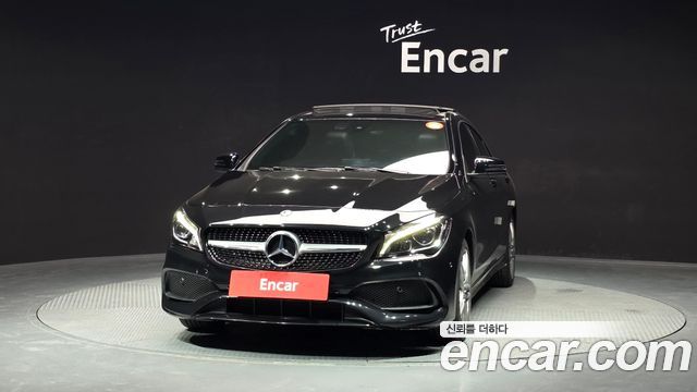 Mercedes-Benz CLA-Class CLA220 AMG Line