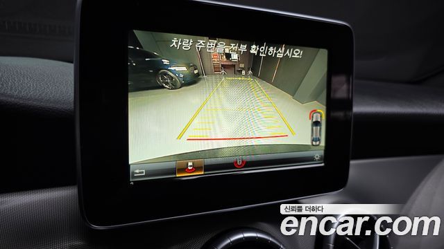 Mercedes-Benz CLA-Class CLA220 AMG Line