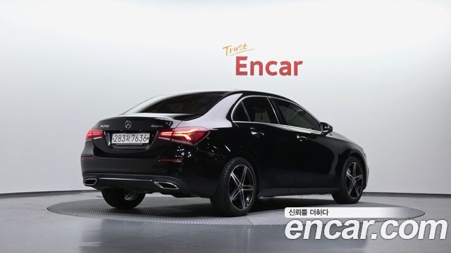 Mercedes-Benz A-Class A250 4MATIC Sedan