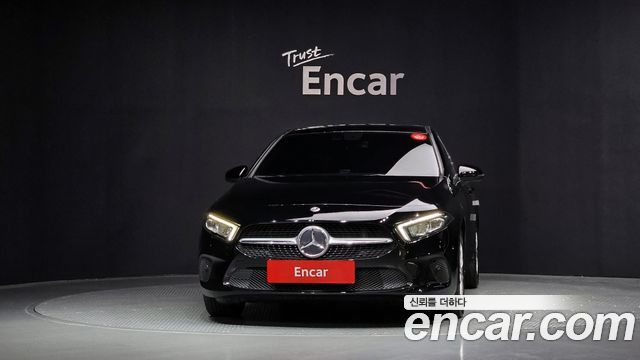 Mercedes-Benz A-Class A220 Hatchback