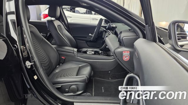 Mercedes-Benz A-Class A220 Hatchback