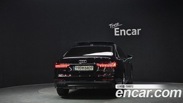 Audi A6 45 TFSI Premium