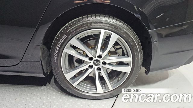 Audi A6 45 TFSI Premium