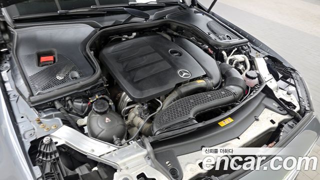 Mercedes-Benz E-Class E350 4MATIC AMG Line
