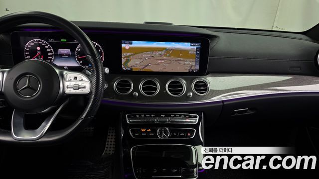 Mercedes-Benz E-Class E350 4MATIC AMG Line