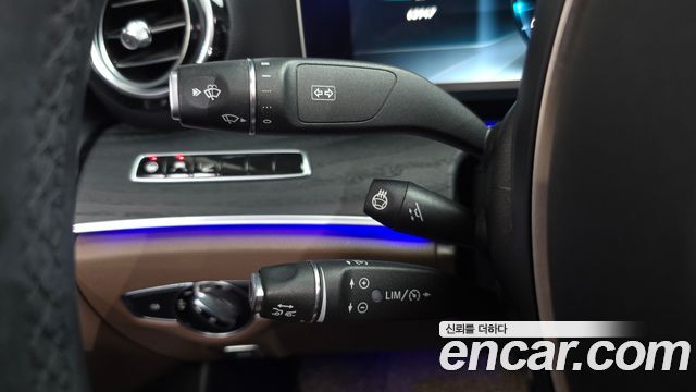Mercedes-Benz E-Class E300 4MATIC AV Intelligent Drive