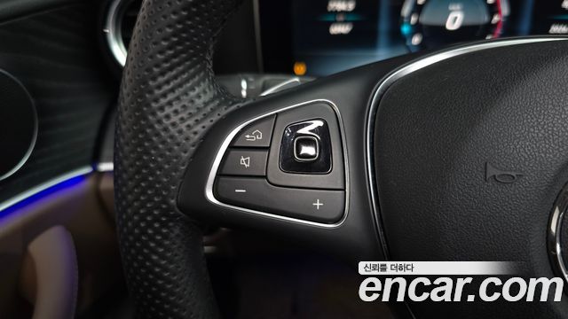 Mercedes-Benz E-Class E300 4MATIC AV Intelligent Drive