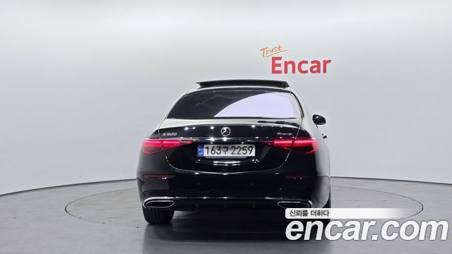 Mercedes-Benz S-Class S500L 4MATIC