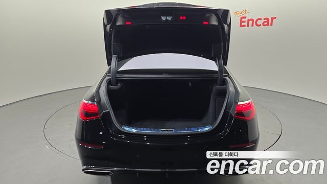 Mercedes-Benz S-Class S500L 4MATIC