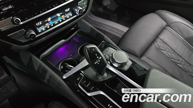 BMW 5-Series 530i M Sport Package