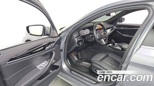 BMW 5-Series 530i M Sport Package