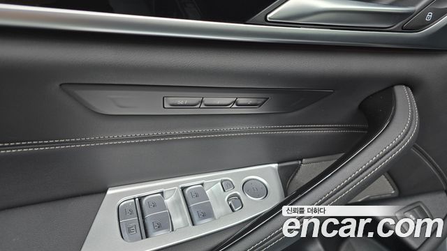 BMW 5-Series 530i M Sport Package