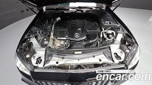 Mercedes-Benz E-Class E220d Cabriolet