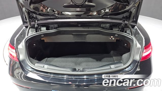 Mercedes-Benz E-Class E220d Cabriolet