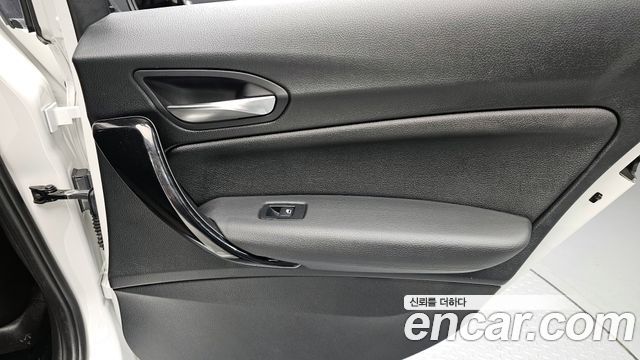 BMW 1-Series 118d Sport 5Door
