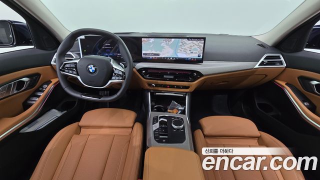 BMW 3-Series 320i