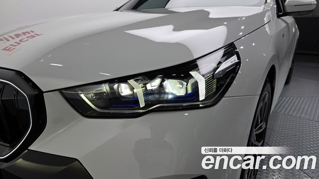 BMW 5-Series 520i M Sport