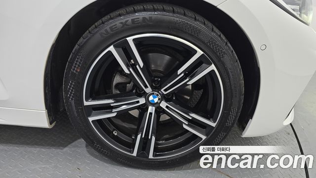 BMW 4-Series 420i M Sport Coupe