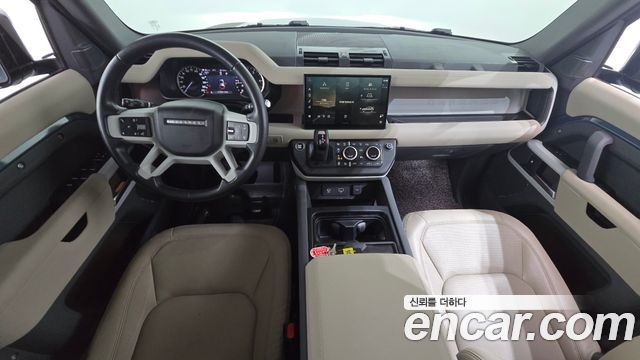 Land Rover Defender 110 D250 SE