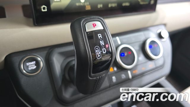 Land Rover Defender 110 D250 SE