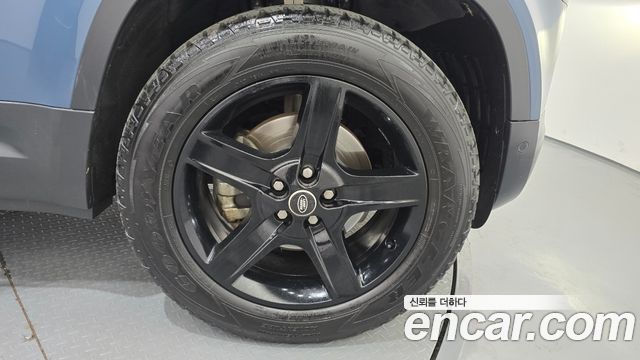 Land Rover Defender 110 D250 SE