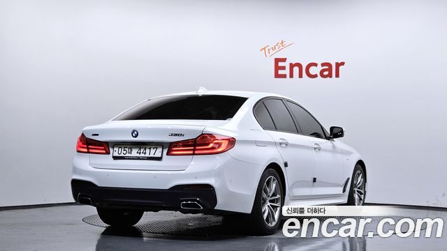 BMW 5-Series 530i xDrive M Sport Package Plus