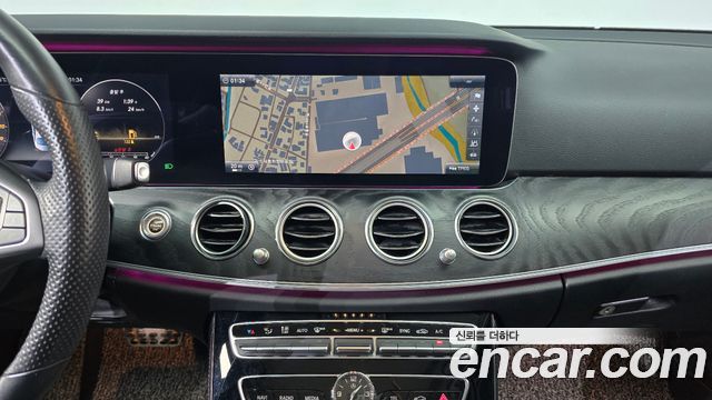 Mercedes-Benz E-Class E300 Avantgarde