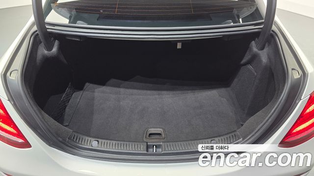 Mercedes-Benz E-Class E300 Avantgarde