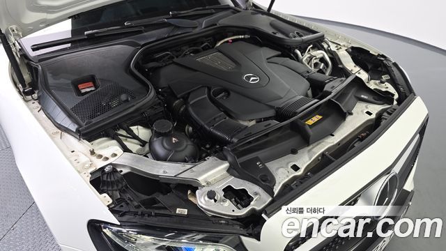 Mercedes-Benz E-Class E450 4MATIC Coupe