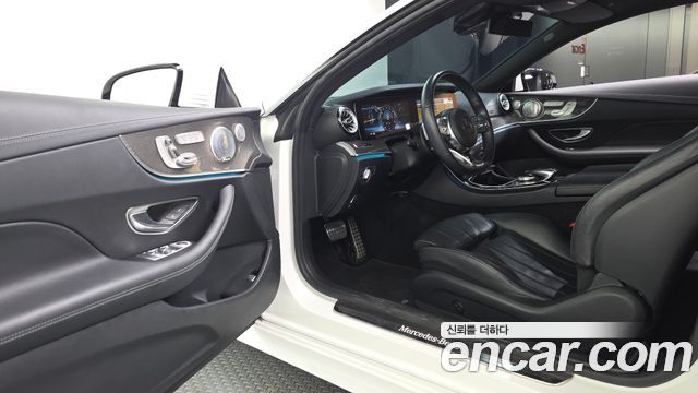 Mercedes-Benz E-Class E450 4MATIC Coupe