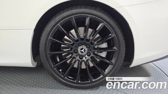 Mercedes-Benz E-Class E450 4MATIC Coupe