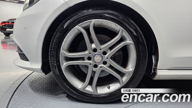 Mercedes-Benz E-Class E250 BlueTec 4MATIC AV