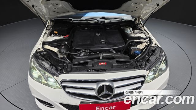 Mercedes-Benz E-Class E250 BlueTec 4MATIC AV