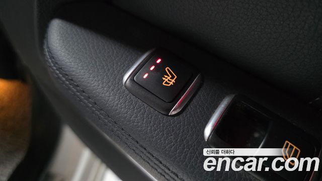 Mercedes-Benz E-Class E250 BlueTec 4MATIC AV