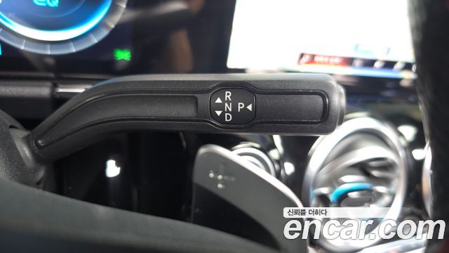 Mercedes-Benz EQA EQA250 AMG Package