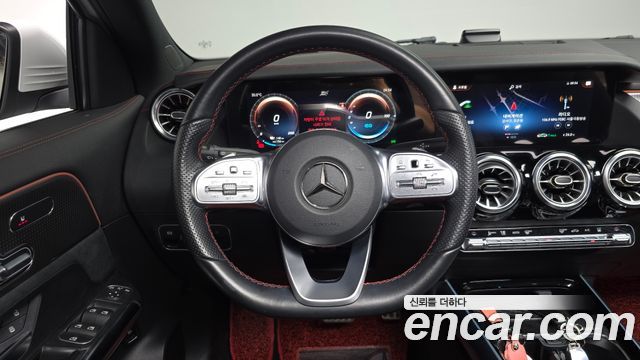 Mercedes-Benz EQA EQA250 AMG Package