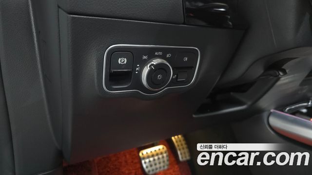 Mercedes-Benz EQA EQA250 AMG Package