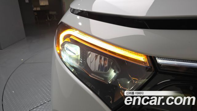 Mercedes-Benz EQA EQA250 AMG Package